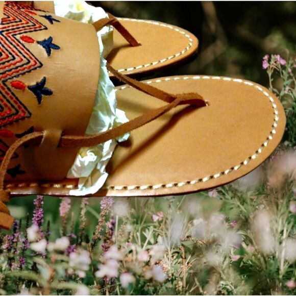 SOLUDOS | CAMEL LEATHER + SUEDE LACE DETAIL EMBROIDERED SANDALS SIZE 6 - Picture 9 of 15